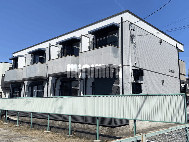 建物外観　人気のハウスメーカーが建てたコーポです