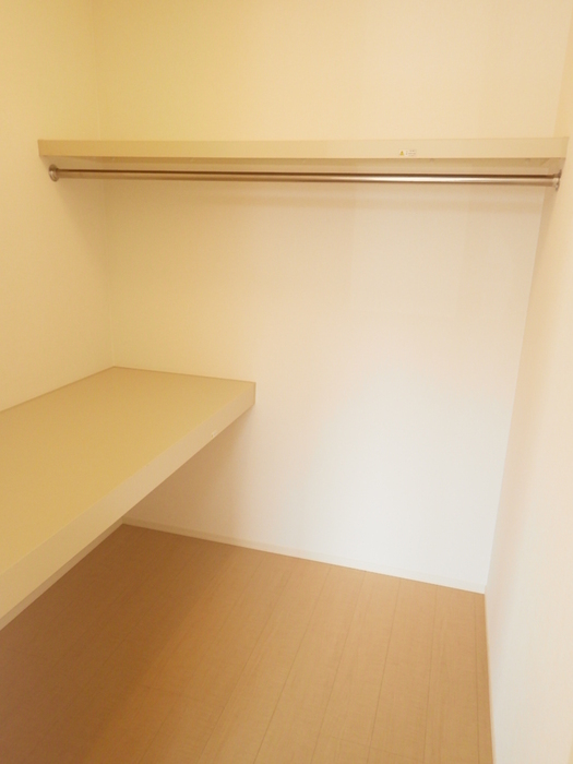 収納　ウォークインクローゼット
