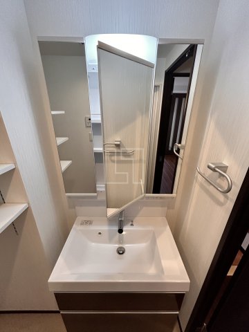 洗面設備　Vinoプレジオ本町　独立洗面化粧台