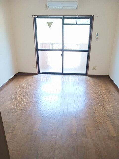 居室・リビング　☆くつろぎ空間です☆