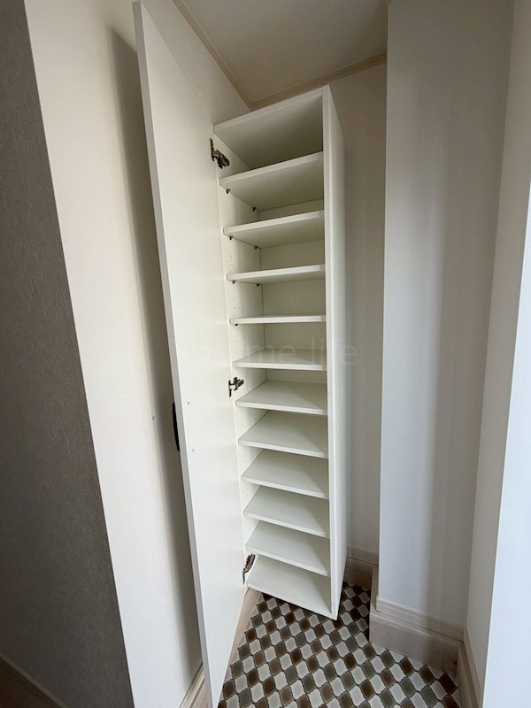 洗面設備　洗面台はシャワーノズルが伸縮！身支度が快適です♪