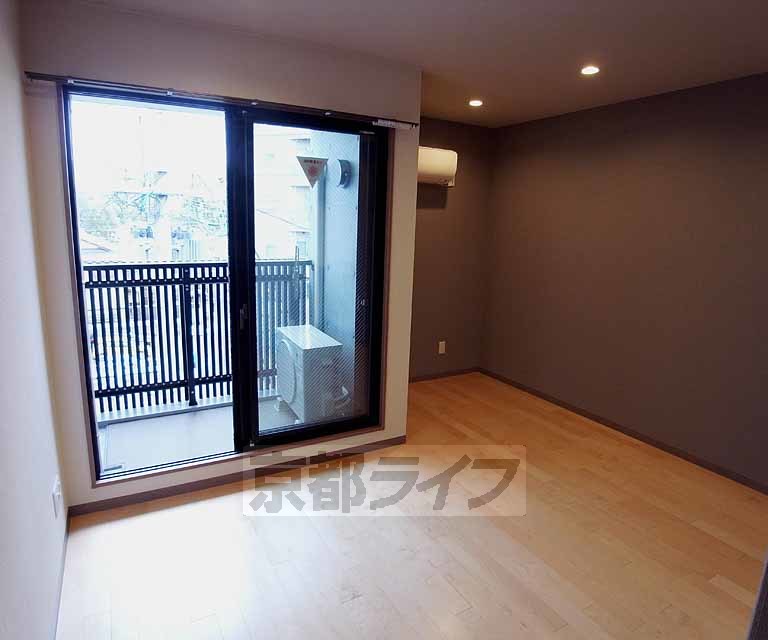 居室・リビング　ダウンライト付のオシャレなお部屋