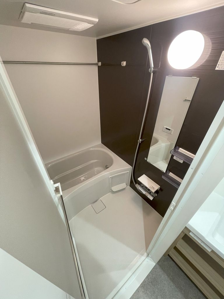 バス・シャワールーム　バス