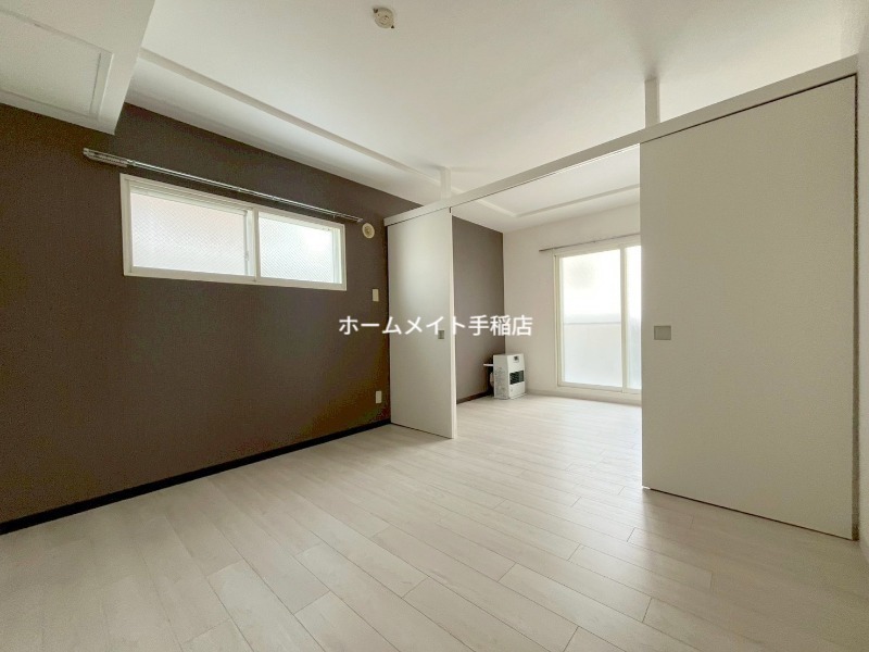 その他部屋・スペース　明るい洋室♪