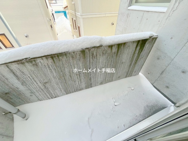 バルコニー　バルコニースペースです！