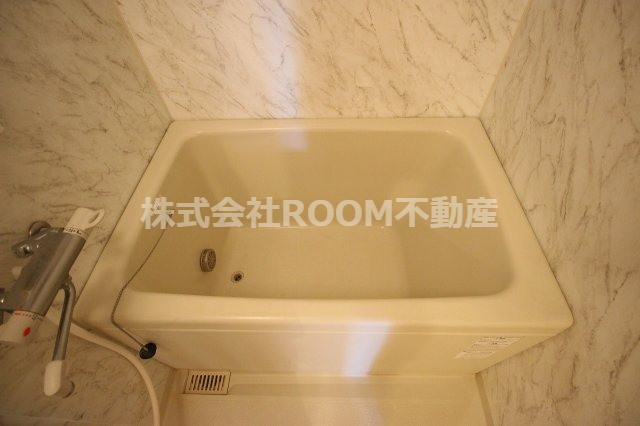 バス・シャワールーム　お風呂です