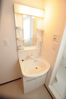 洗面設備　シャンプードレッサー