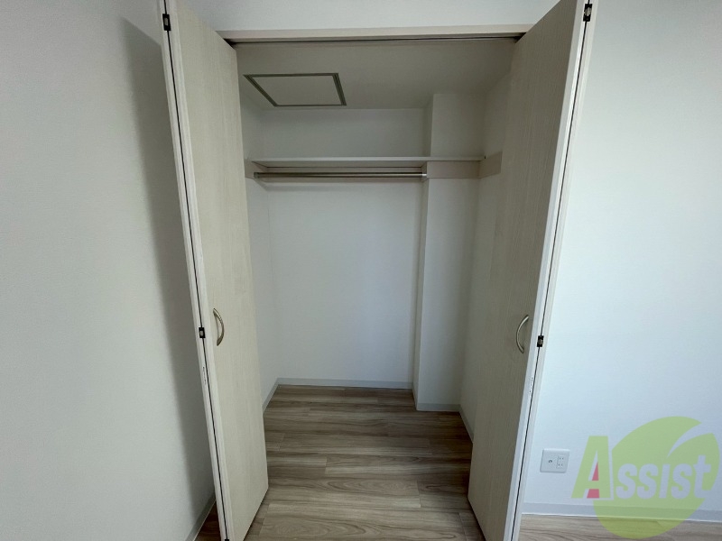 収納　洋室にはクローゼットがあるのですっきり片付きそうです。