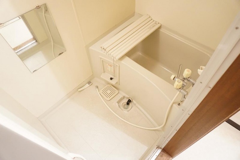 バス・シャワールーム　浴室