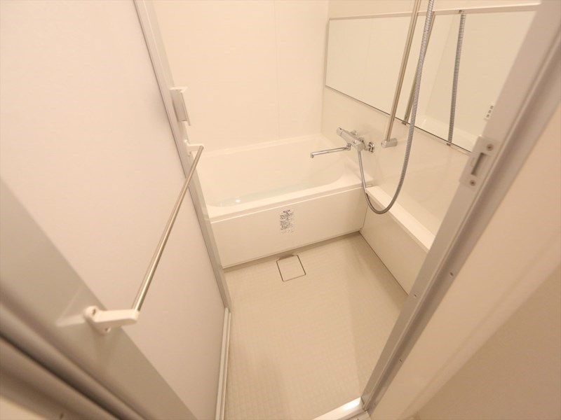 バス・シャワールーム　バスルーム　浴室暖房乾燥機付き