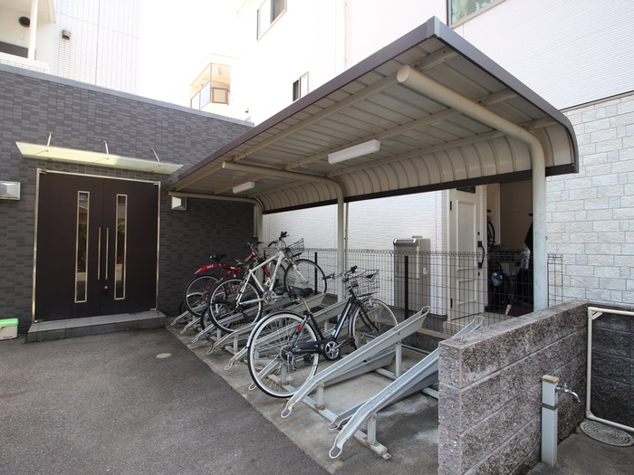 エルミタ-ジュ桜山の外観写真