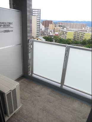 バルコニー　バルコニー