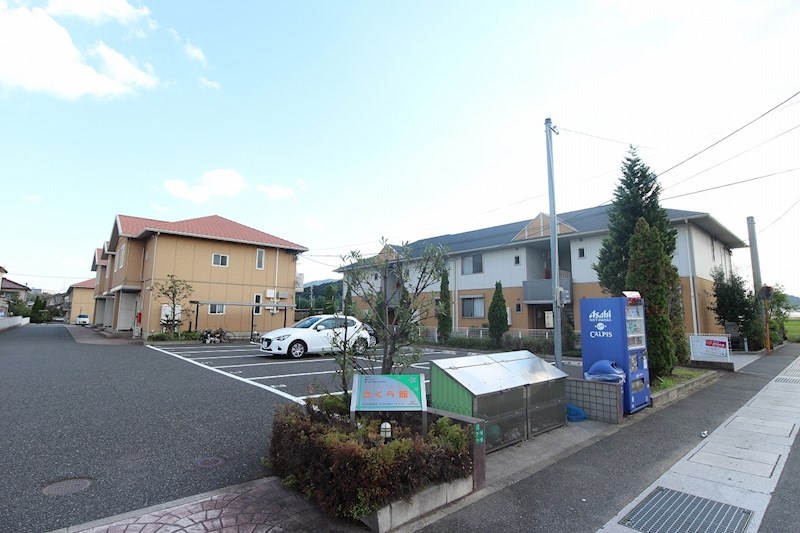 建物外観　地震に強い積水ハウスの建物です。