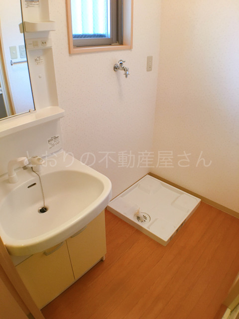 洗面設備　室内洗濯機置場