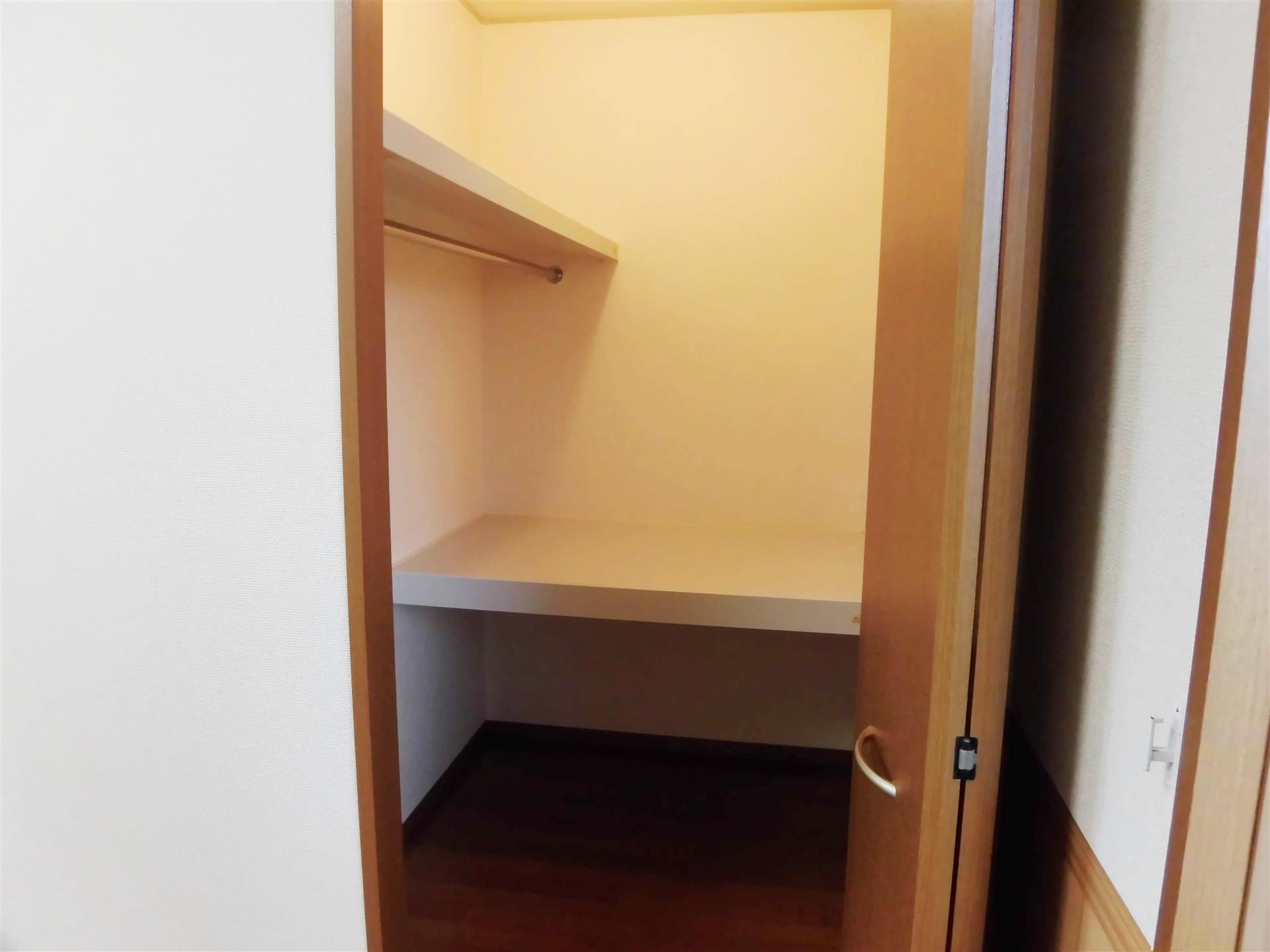 収納　ウォークインクローゼット