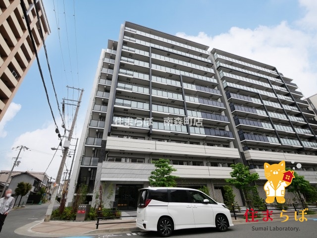 建物外観　「見ないで終わるには、惜しすぎる。」