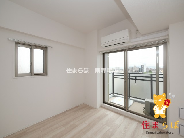 居室・リビング　「“合う暮らし”を、LINEで一緒に描こう。」