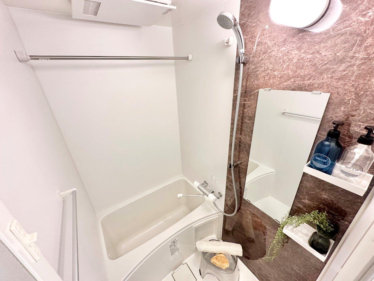 バス・シャワールーム