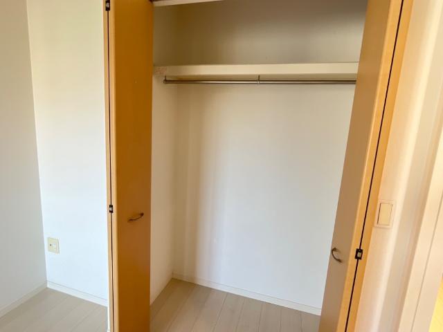収納　クローゼット