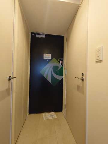 玄関　ザ・パークハビオ新宿