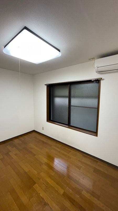 居室・リビング　別室参考写真