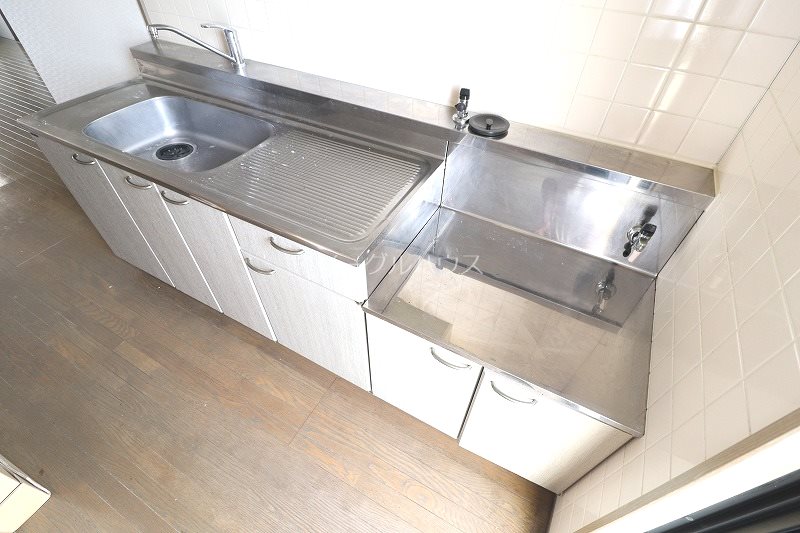 キッチン　別部屋写真使用