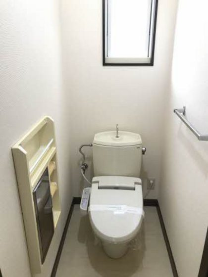 トイレ　※別部屋の写真です