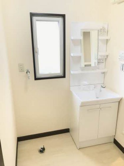 洗面設備　※別部屋の写真です