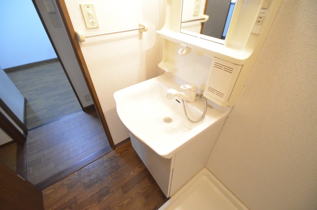 洗面設備　洗髪洗面化粧台