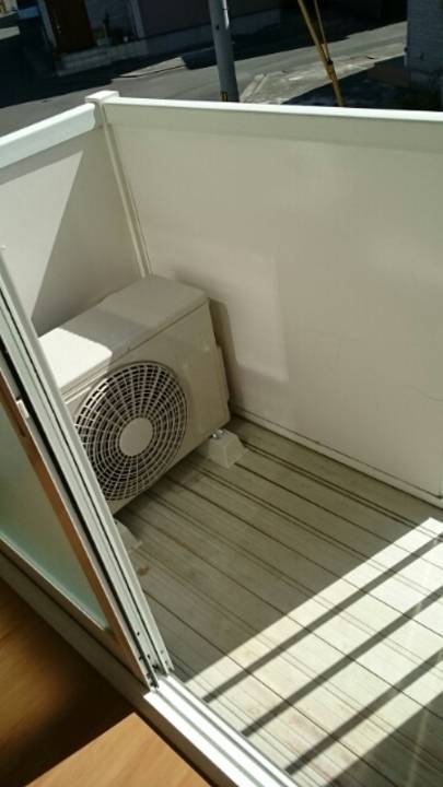 バルコニー　バルコニー