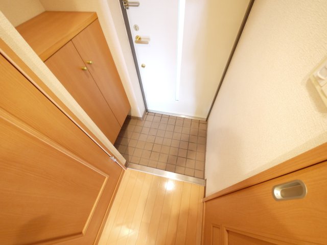 玄関　きれいな玄関です