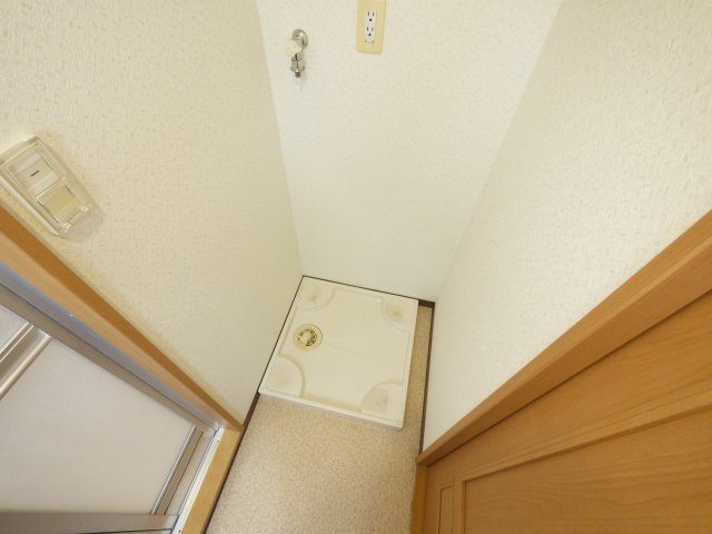その他設備　室内洗濯機置き場です。