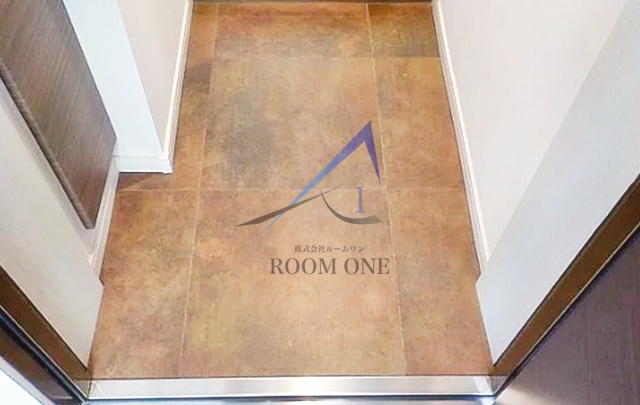 玄関　玄関です。