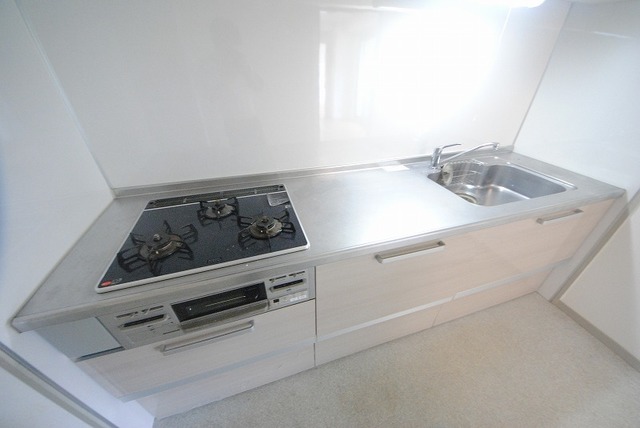 キッチン　写真は３０３号室