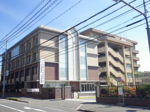 高校・高専　奈良女子高等学校（高校・高専）まで1487m