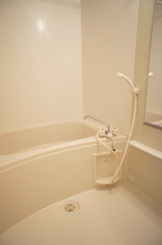 バス・シャワールーム　図面と現状に相違がある場合には現状を優先