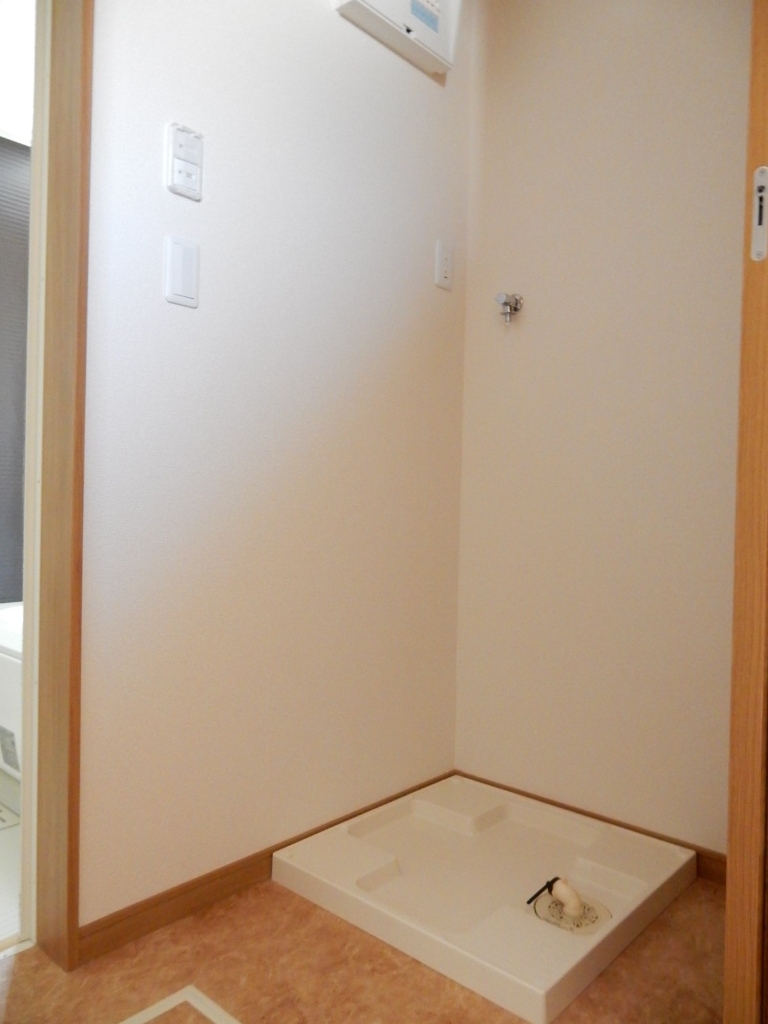 その他設備　洗濯機置場(同型タイプ)