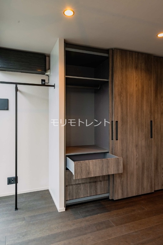 エントランス　外観