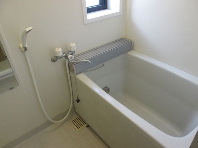 バス・シャワールーム　★★追い焚き機能あり★★