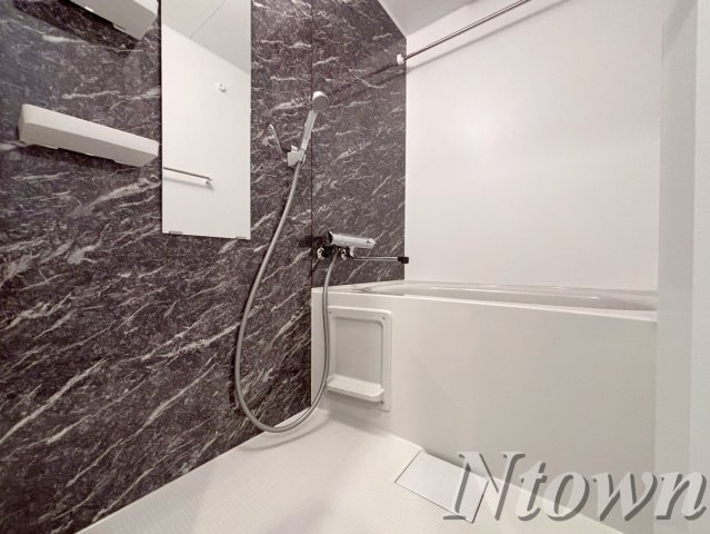 バス・シャワールーム　日々の疲れを癒すお風呂付です