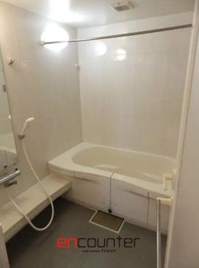 バス・シャワールーム　※同マンション別室参考写真