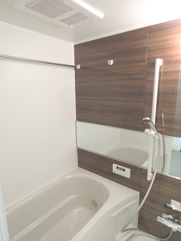 その他設備　浴室乾燥機あります