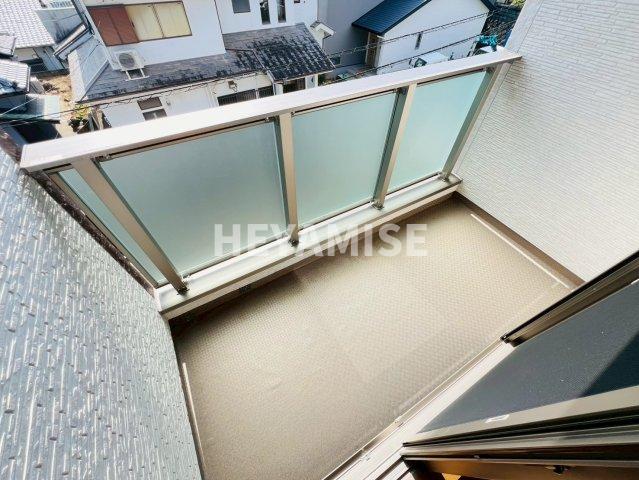 バルコニー　※同物件反転タイプの写真でございます※現況を優先します※