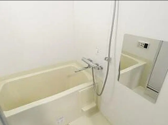 バス・シャワールーム　風呂