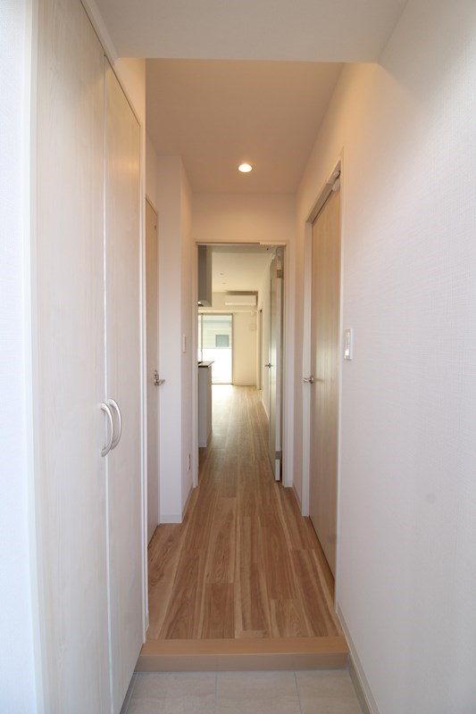 玄関　※反転タイプのお写真です