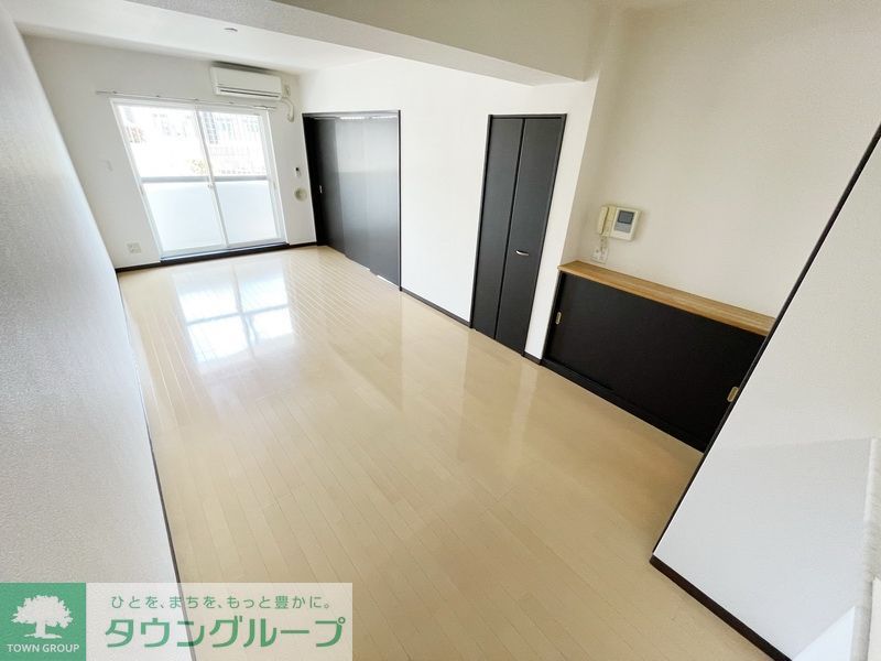 居室・リビング　室内写真：別号室参考写真