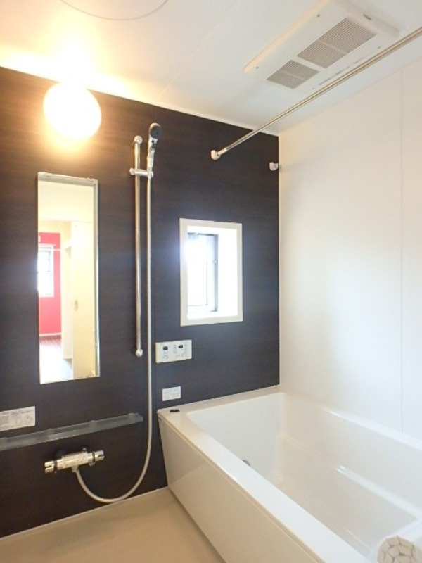 バス・シャワールーム　図面と現状に相違がある場合には現状を優先