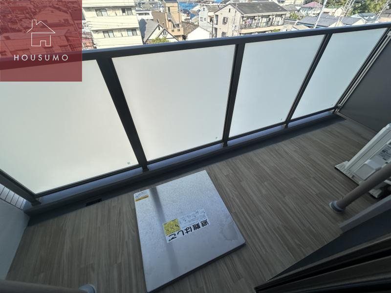 バルコニー　落ち着いた時間を過ごせるバルコニーです