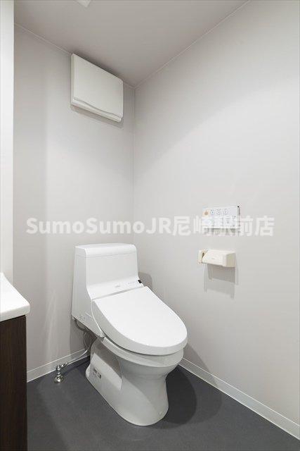 トイレ　トイレもきれいです