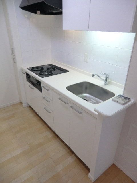 キッチン　グリル付3口システムキッチン